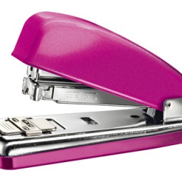 Grapadora Petrus 226 Classic WOW 30 hojas fucsia metalizado